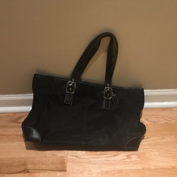 Coach Tote Bag - Picture 1 of 8